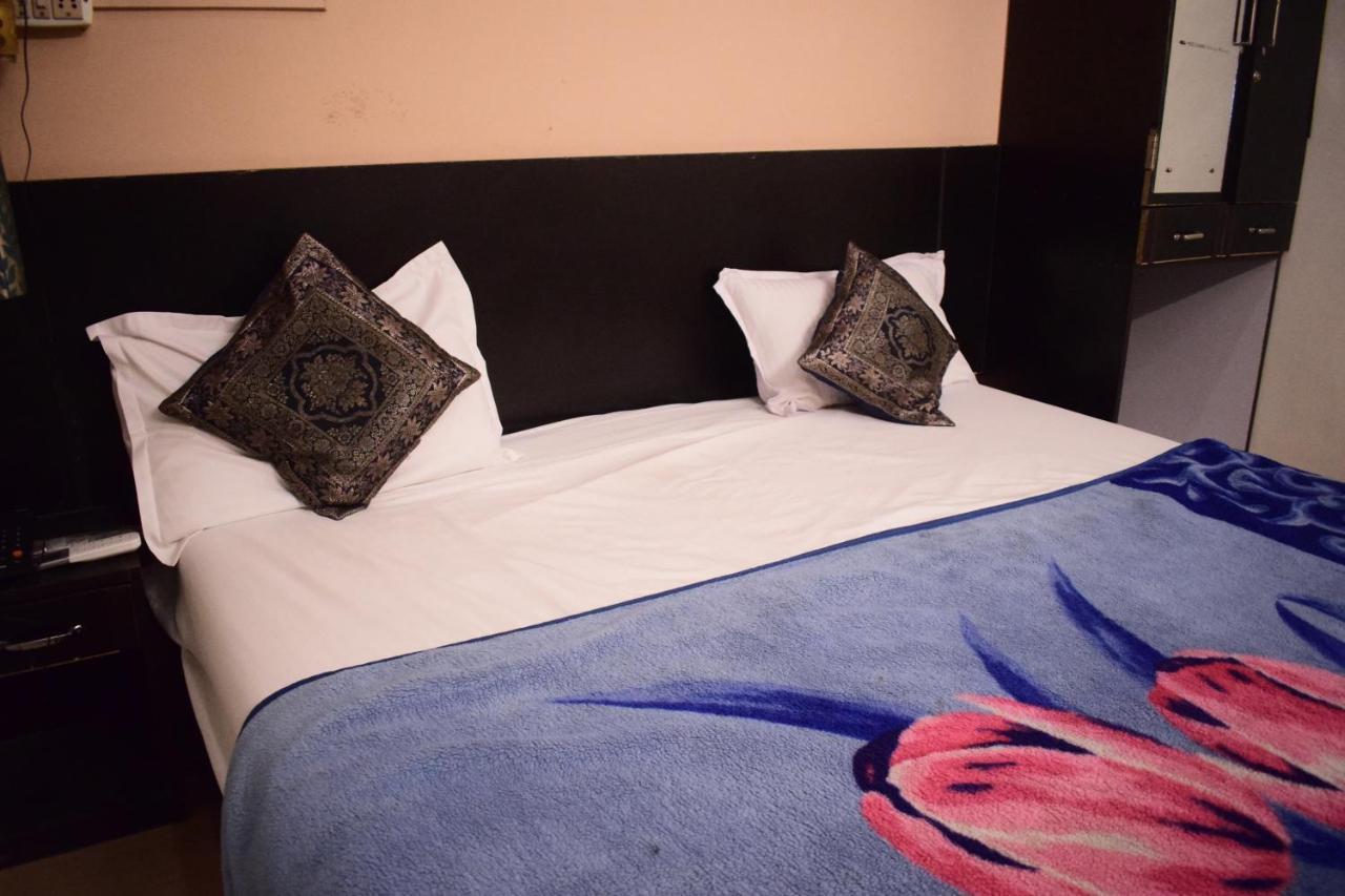 Ds Residency Home Stay バラナシ エクステリア 写真