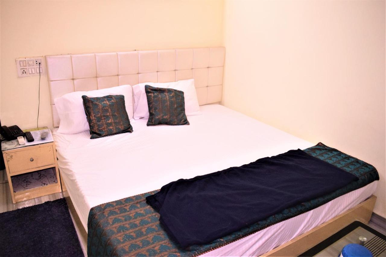 Ds Residency Home Stay バラナシ エクステリア 写真